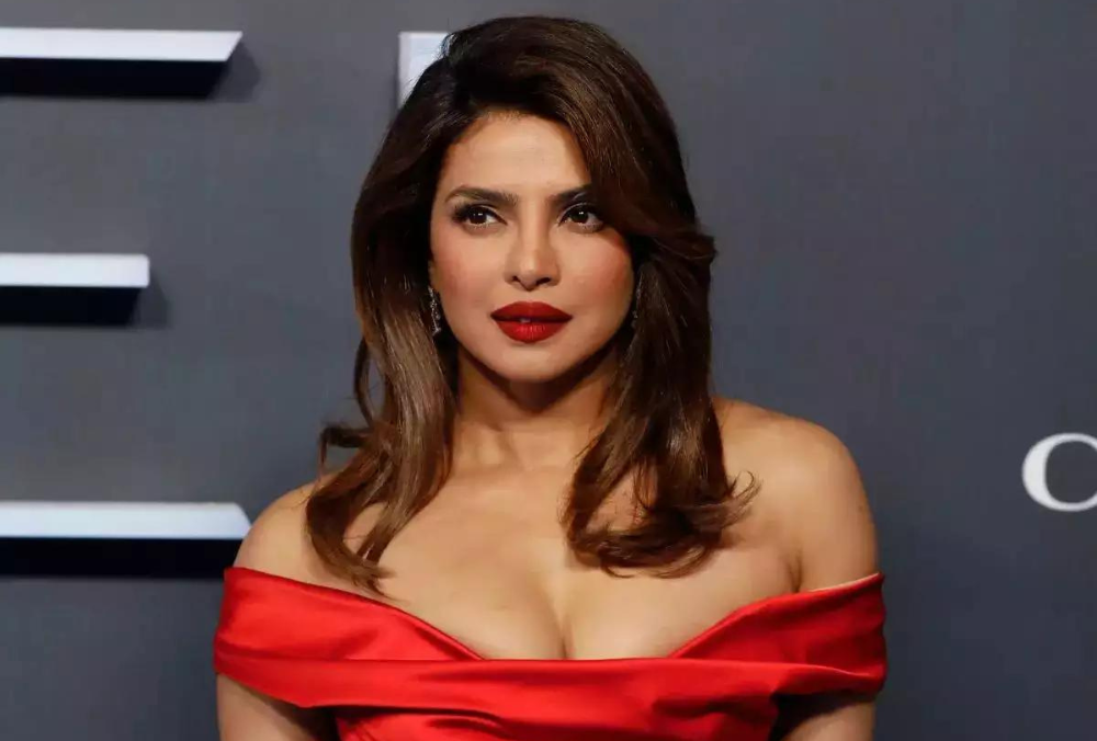 Priyanka Chopra 's Fashion Evolution: Embracing Confidence