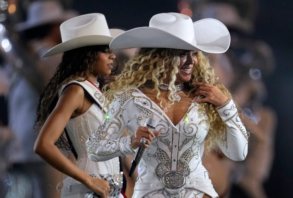 Beyoncé 'Cowboy Carter' Performance Shines with Special Guest Blue Ivy at Ravens-Texans Christmas Halftime Show