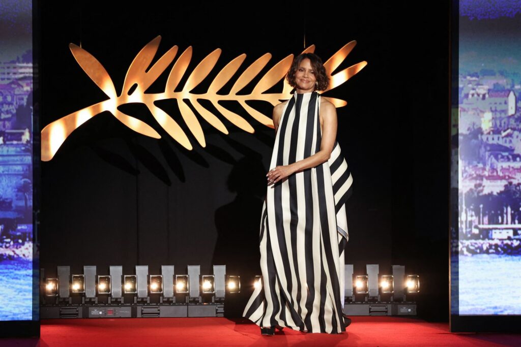 Halle Berry Was Forced To Change Her Dress At The Cannes