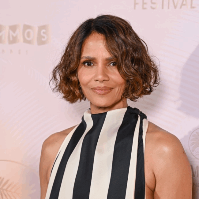 Halle Berry Was Forced To Change Her Dress At The Cannes