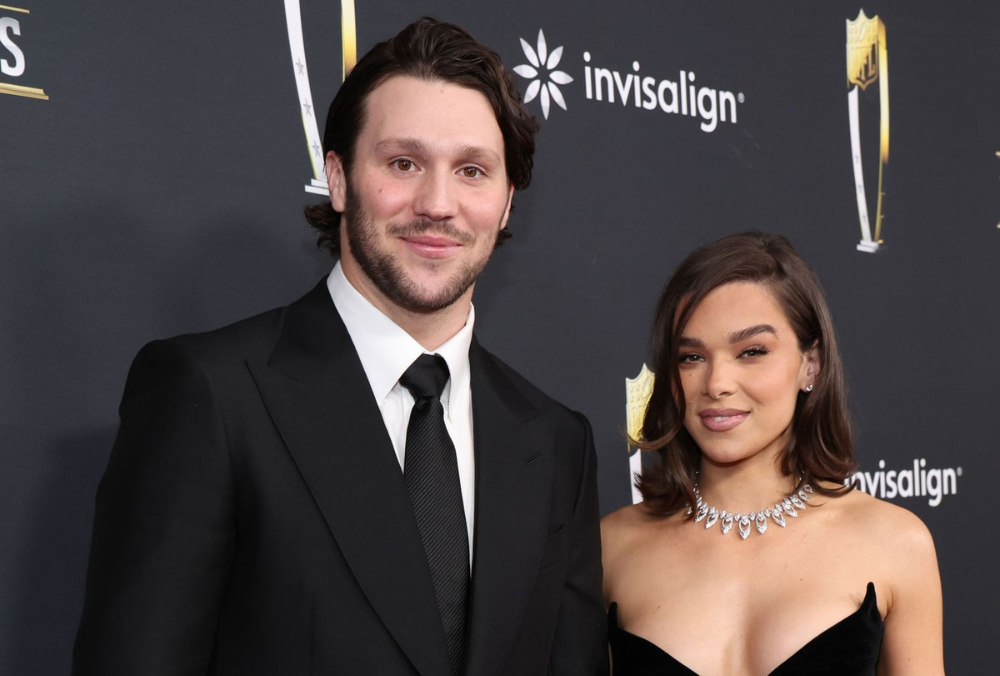 Hailee Steinfeld And Josh Allen Are Now Newlyweds