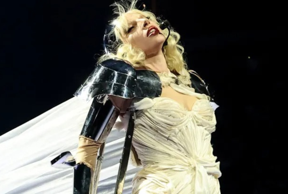 Lady Gaga Kicks Off The New American Leg of Mayhem Ball
