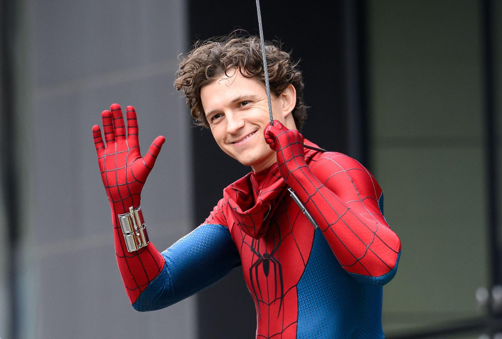 Tom Holland Shares The Teaser of The New Spider-Man Movie
