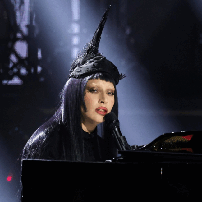 Lady Gaga Leads VMAs nominations